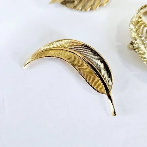 Vintage Set of 3 Gold Tone Rhinestone Signed Gerry's Leaf Themed Brooches Pins - Picture 3 of 12